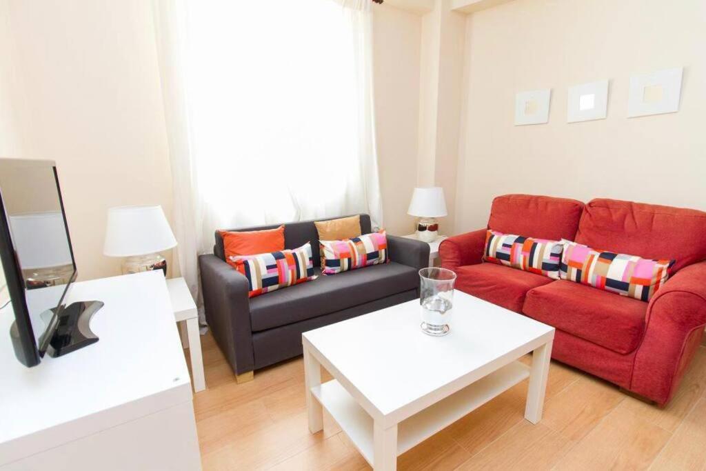 Апартаменти Piso Junto A La Catedral, 4-5 Personas Малага Екстер'єр фото